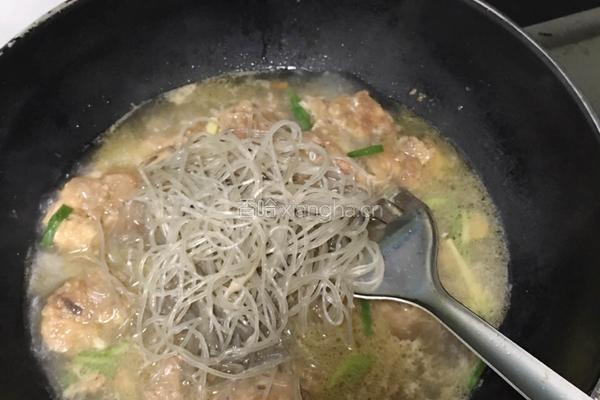 面包鸡煮粉条的做法图解7