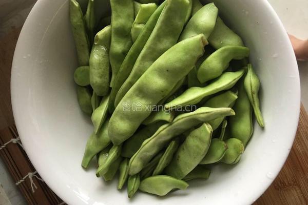 东北豆角炖南瓜的做法图解1
