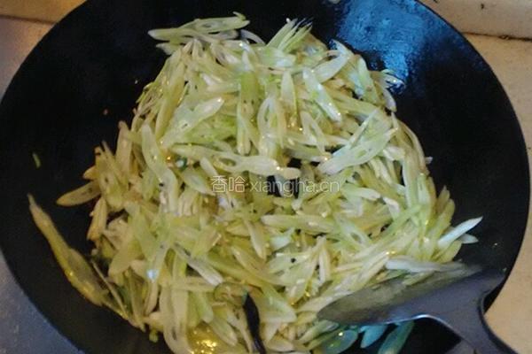 清炒芸豆丝的做法图解7