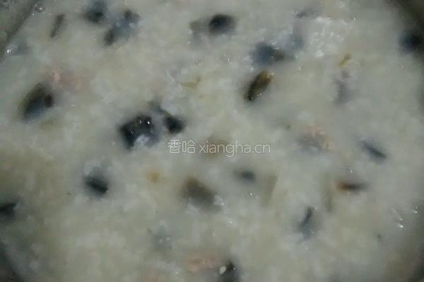 皮蛋瘦肉粥的做法图解6