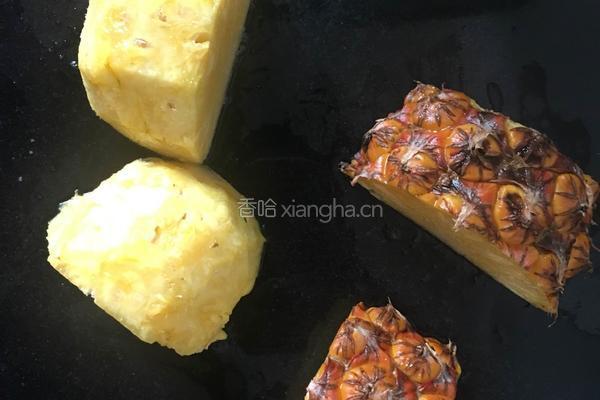 凤梨酱的做法图解1