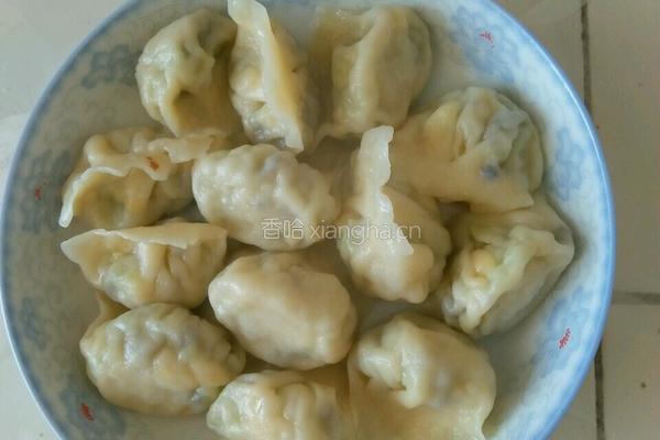 山芹鸡蛋虾仁饺的做法图解9