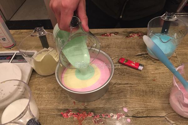彩虹慕斯的做法图解5