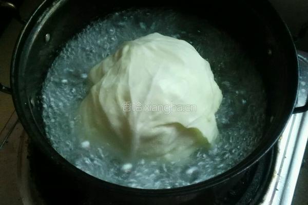 包菜饺子的做法图解3