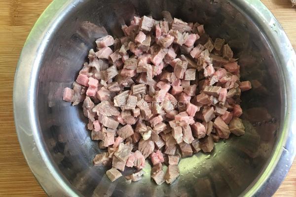 皮蛋瘦肉粥的做法图解5