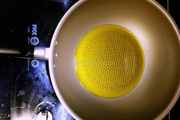 土豆肉末泡菜丁的做法图解3