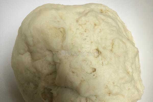 椰蓉面包的做法图解1