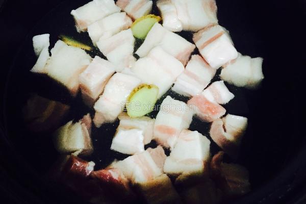 土豆五花肉的做法图解2