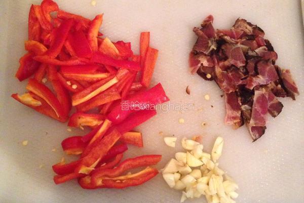 长豆角炒腊肉的做法图解4