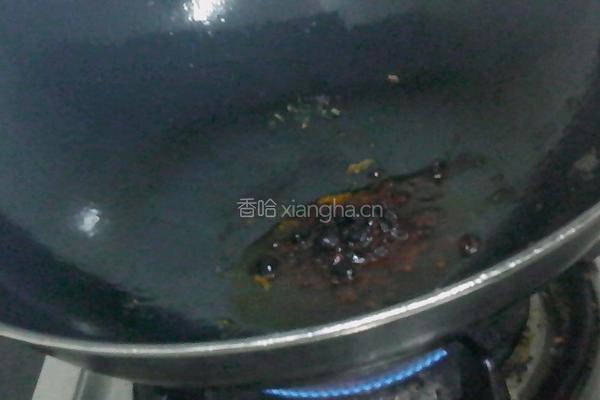老干妈牛肉辣酱红烧鸡腿的做法图解4