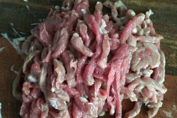 芥菜炒牛肉的做法图解4