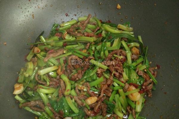 芥菜炒牛肉的做法图解8
