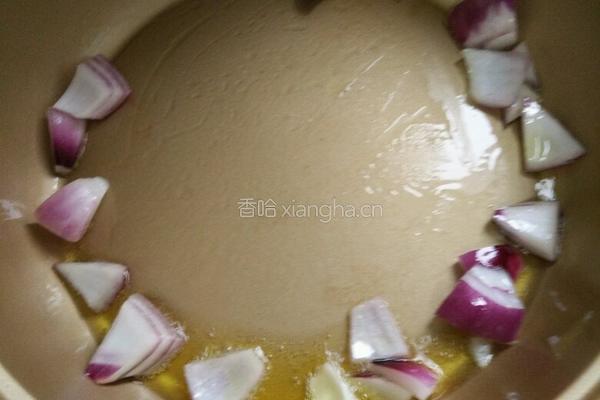 三汁闷鸡翅的做法图解4