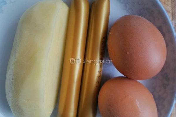 火腿鸡蛋饼的做法图解1