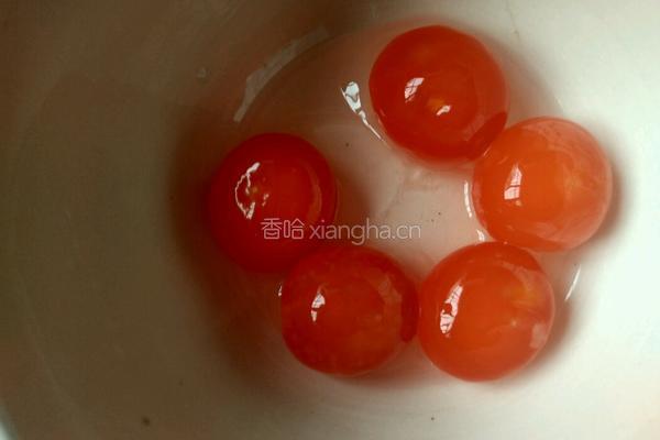 咸蛋黄焗青蟹的做法图解3