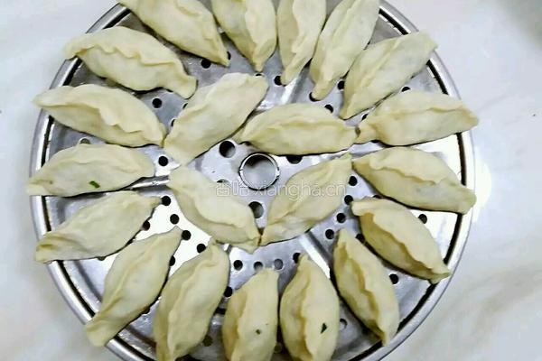 烫面蒸饺的做法图解4