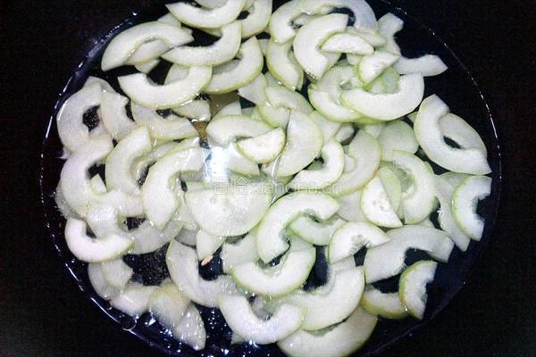 白瓜肉沫汤的做法图解4