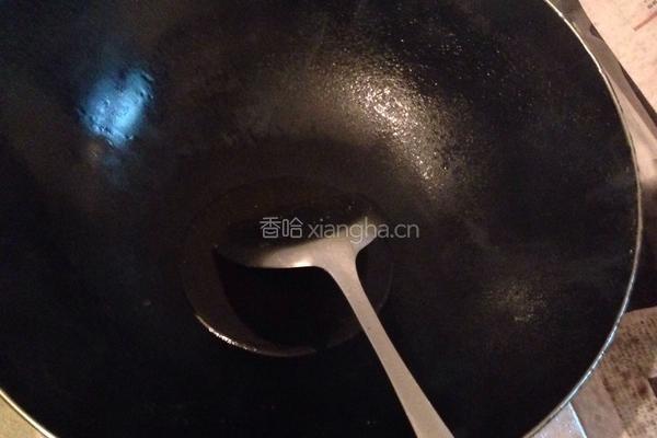 土豆片炒瘦肉的做法图解3