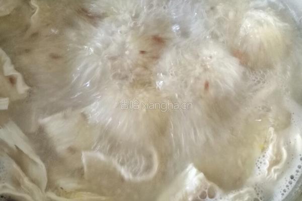 瑶柱腐竹杂粮粥的做法图解4