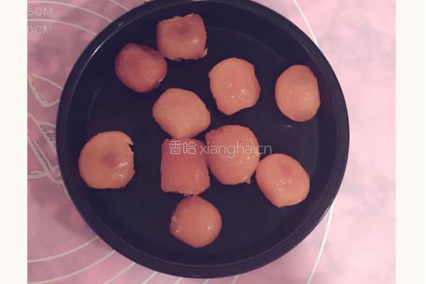 蛋黄酥的做法图解1