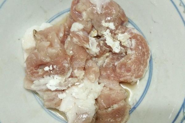 炸猪肉的做法图解1