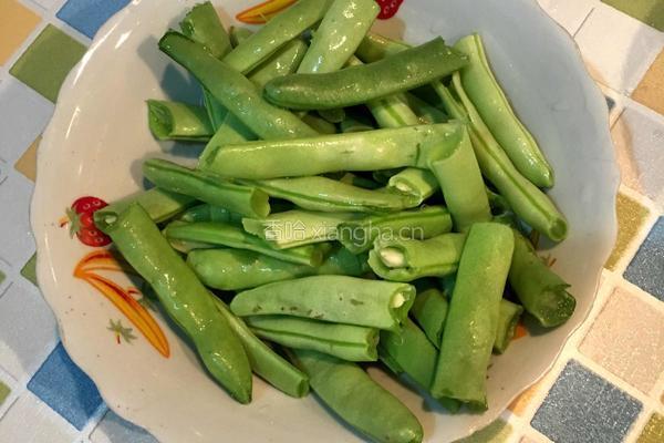 干煸四季豆的做法图解1