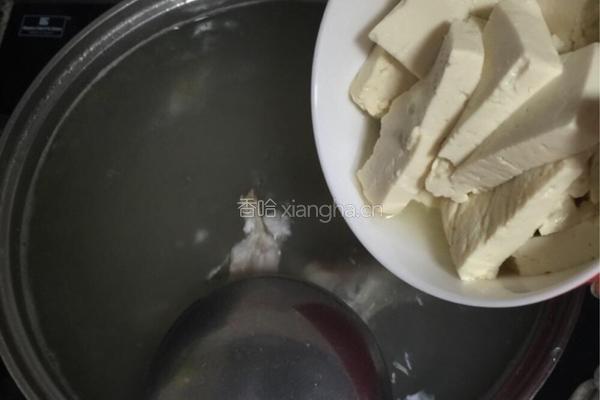 鲫鱼豆腐汤的做法图解6
