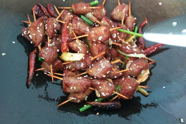 香辣牙签肉的做法图解8