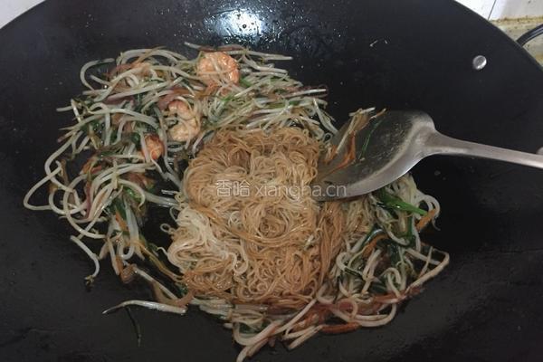 三丝虾仁炒米粉的做法图解4