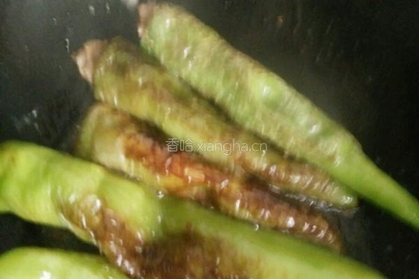 虎皮尖椒的做法图解3