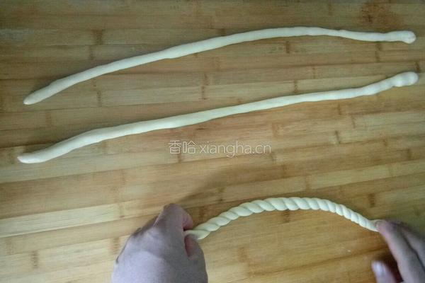 奶香麻花的做法图解3
