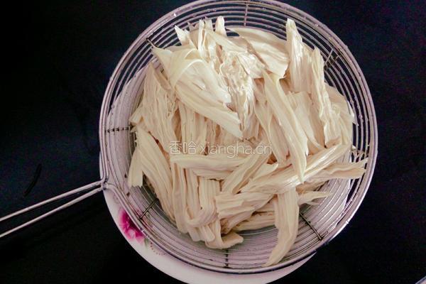 凉拌腐竹的做法图解3
