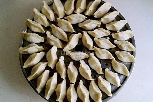 牛肉水饺的做法图解4