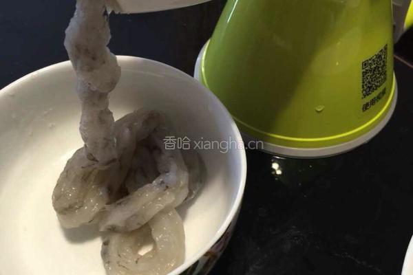 虾泥香菇酿的做法图解2
