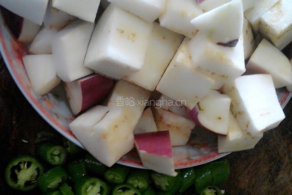 肉沫茄子的做法图解1