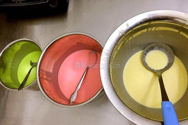彩虹千层蛋糕的做法图解6