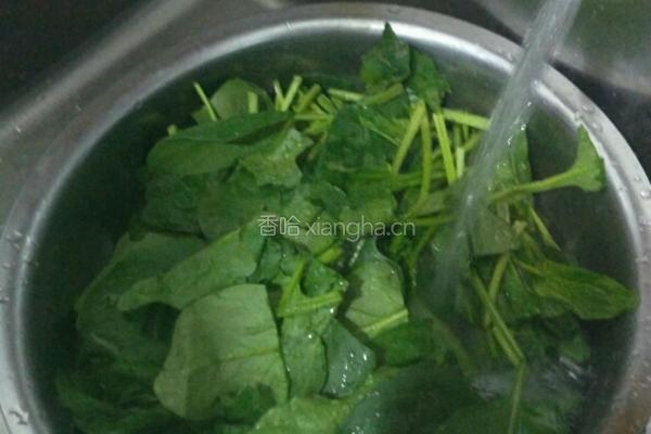 杏仁菠菜的做法图解1
