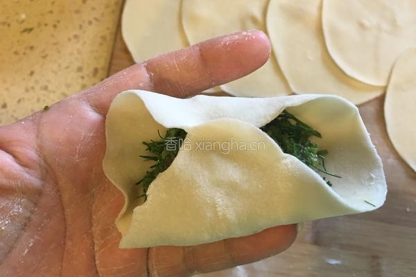 猪肉茴香蒸饺的做法图解8