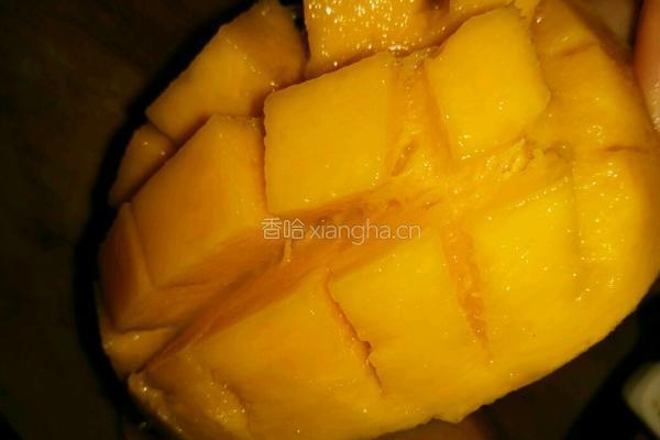 龟苓膏芒果西米露的做法图解11