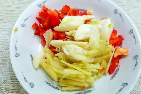 清炒茼蒿菜的做法图解2