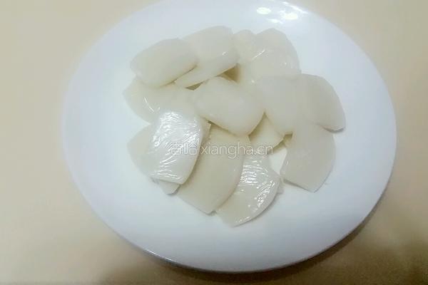 韩式辣炒年糕的做法图解1