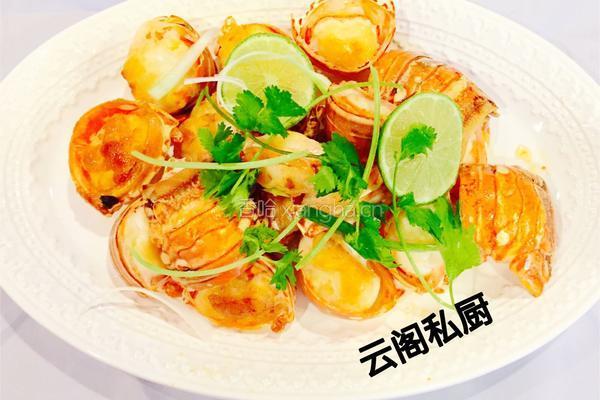 姜片炒龙虾尾的做法图解6