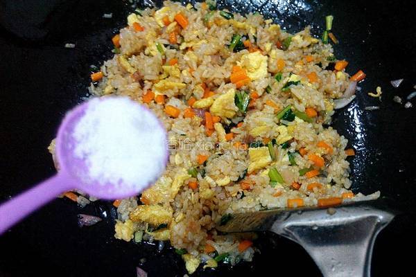 什锦炒饭的做法图解8