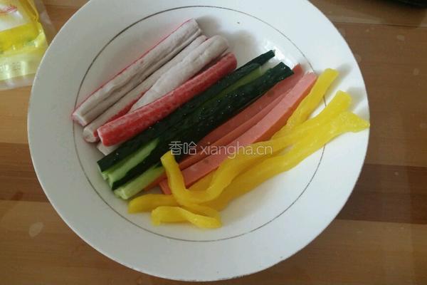紫菜包饭的做法图解3