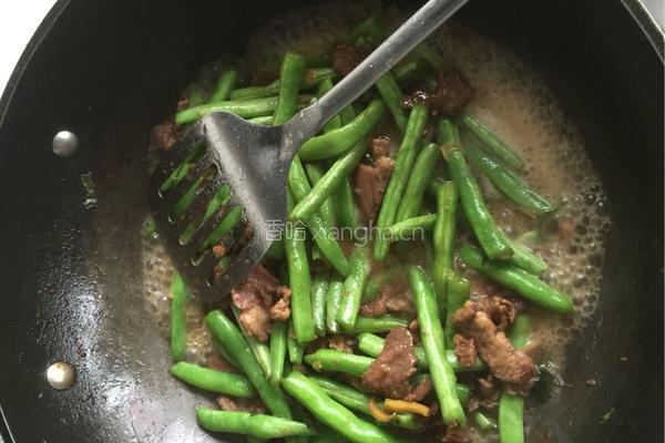 四季豆烧猪肉的做法图解6
