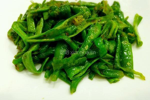 豇豆压青椒的做法图解6