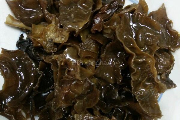 鱼香白菜的做法图解1