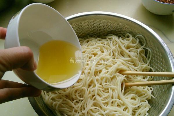 川味凉面的做法图解3