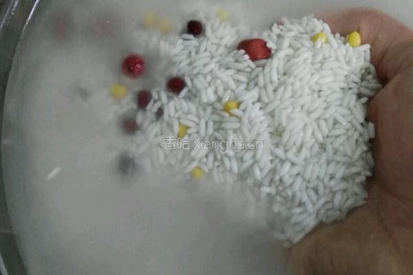 鲜肉粽的做法图解1