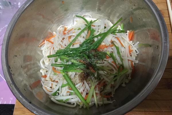 黑芝麻金针菇的做法图解3